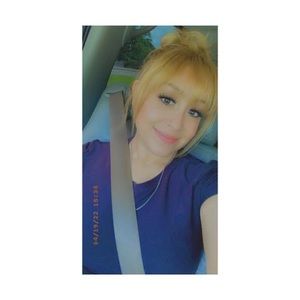 Meet your Posher, Marcela